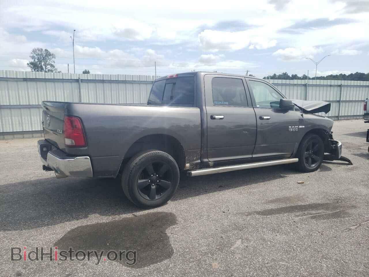 2017 RAM 1500 - VIN: 3C6RR7LT3HG633070 - Фото 3