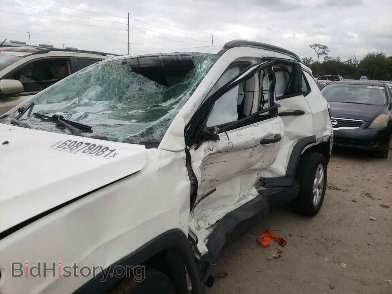 2017 JEEP COMPASS - VIN: 3C4NJCAB5HT668430 - Фото 9