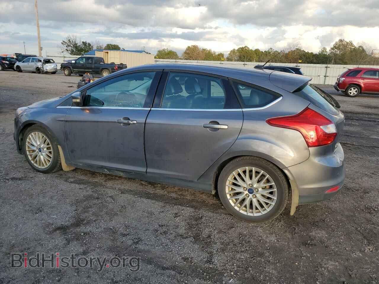 2013 FORD FOCUS - VIN: 1FADP3N23DL294321 - Фото 2
