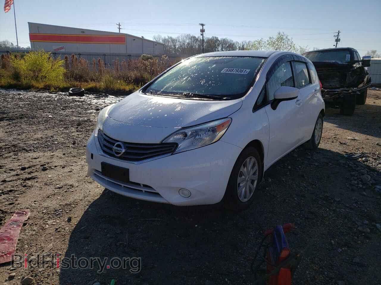 2015 NISSAN VERSA - VIN: 3N1CE2CP4FL418210 - Photo 2