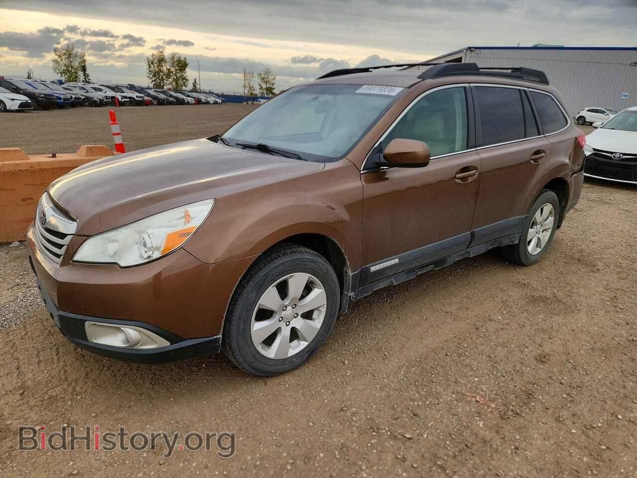 Фотография 4S4BRHBC8B3318983 - SUBARU OUTBACK 2011