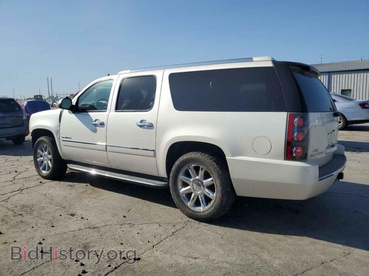 2013 GMC YUKON - VIN: 1GKS1MEF0DR357856 - Фото 2
