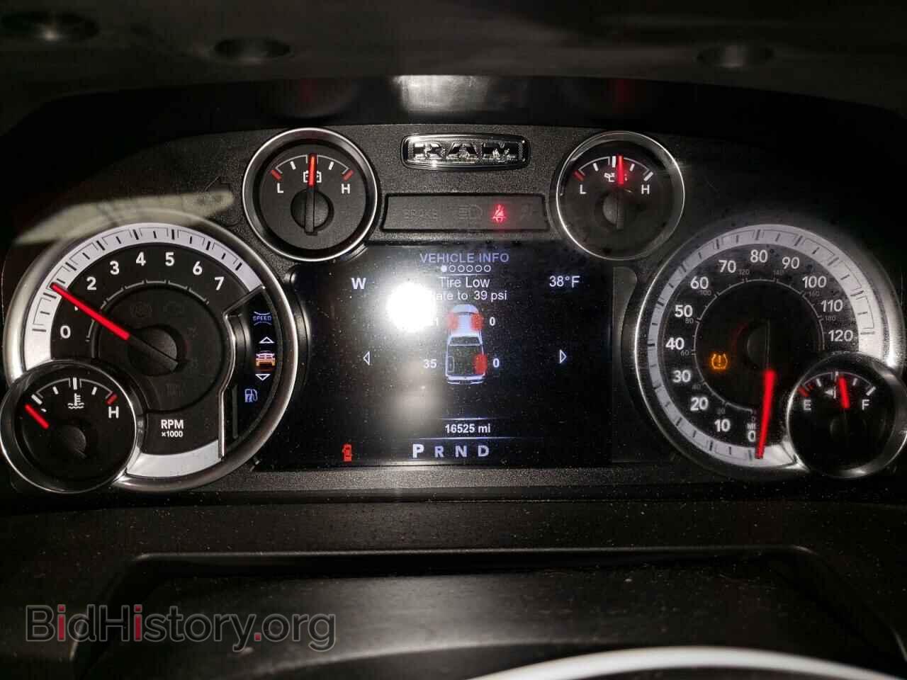 2017 RAM 1500 - VIN: 1C6RR7TTXHS568968 - Фото 9