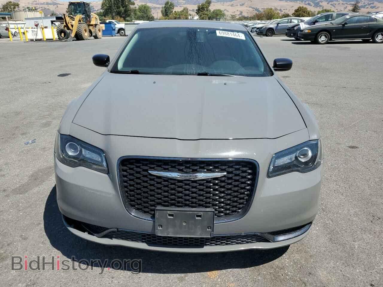 2018 CHRYSLER 300 - VIN: 2C3CCAAG1JH190267 - Фото 5