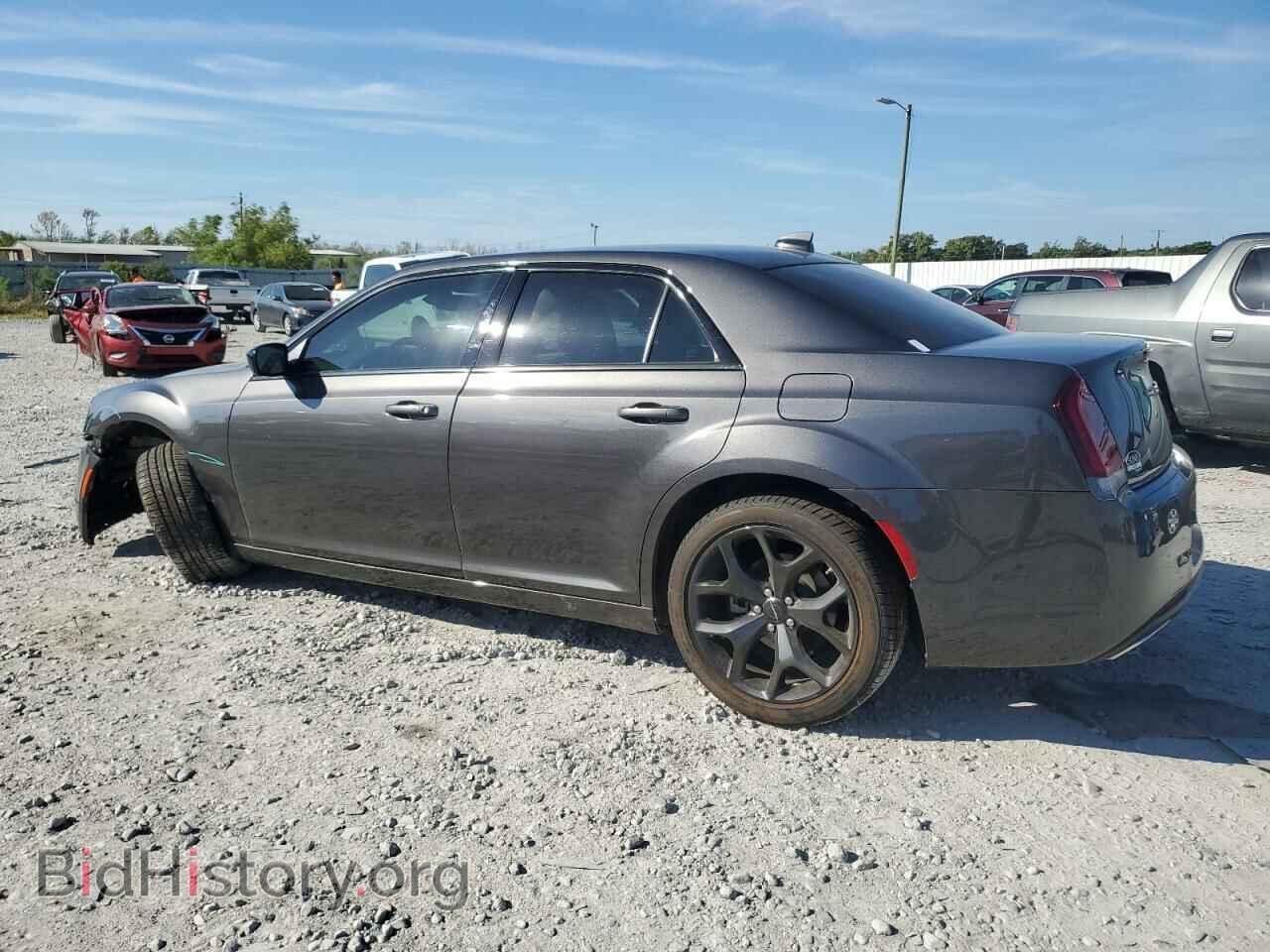 2023 CHRYSLER 300 - VIN: 2C3CCAAG8PH644443 - Фото 2