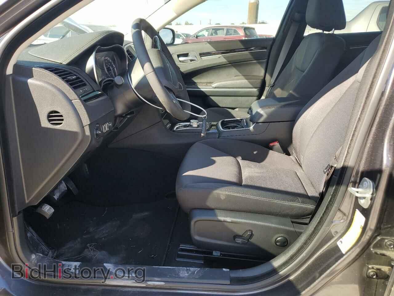 2023 CHRYSLER 300 - VIN: 2C3CCAAG8PH644443 - Фото 7