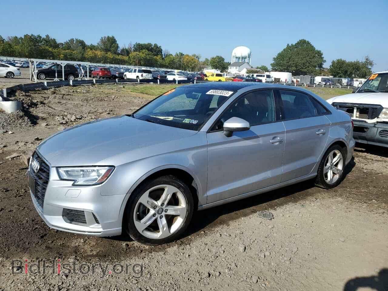 Фотография WAUB8GFF4H1046553 - AUDI A3 2017