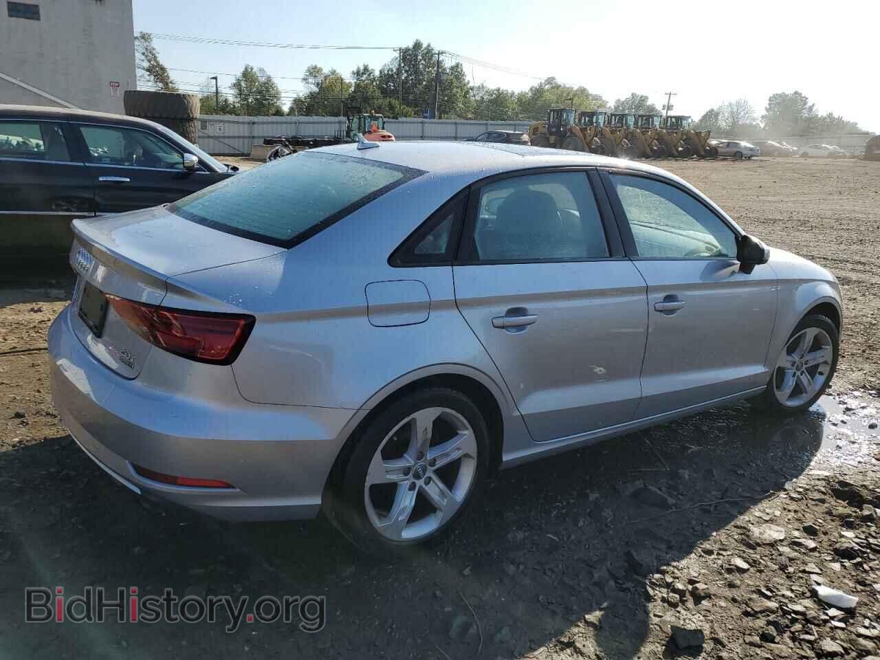 2017 AUDI A3 - VIN: WAUB8GFF4H1046553 - Фото 3