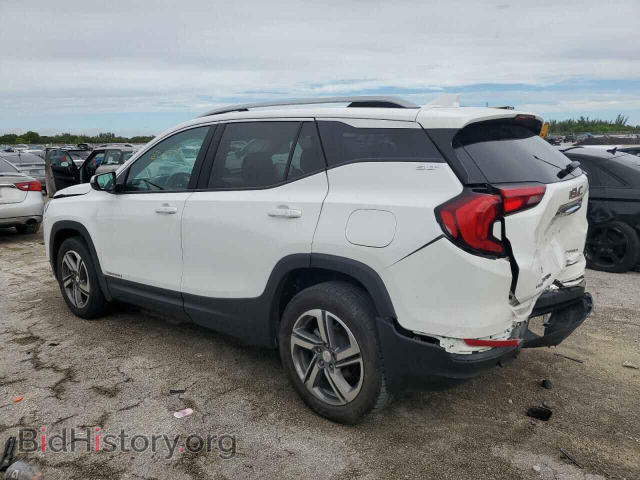 2020 GMC TERRAIN - VIN: 3GKALVEVXLL255005 - Фото 2