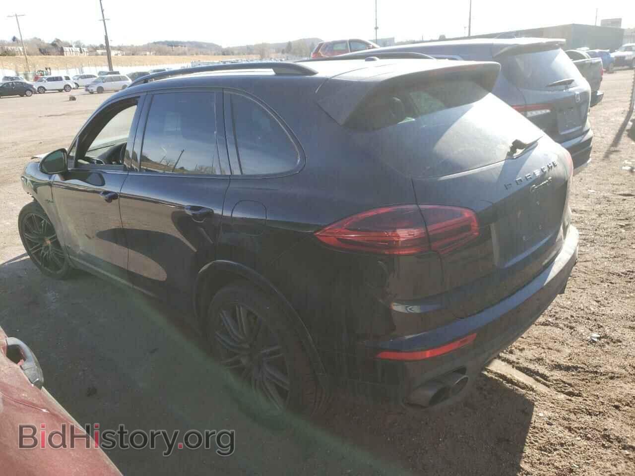 2017 PORSCHE CAYENNE - VIN: WP1AE2A20HLA73895 - Фото 2