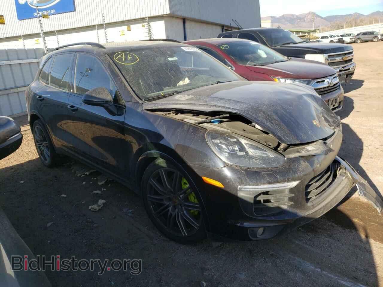 2017 PORSCHE CAYENNE - VIN: WP1AE2A20HLA73895 - Фото 4