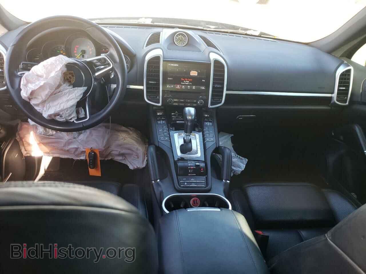 2017 PORSCHE CAYENNE - VIN: WP1AE2A20HLA73895 - Фото 8