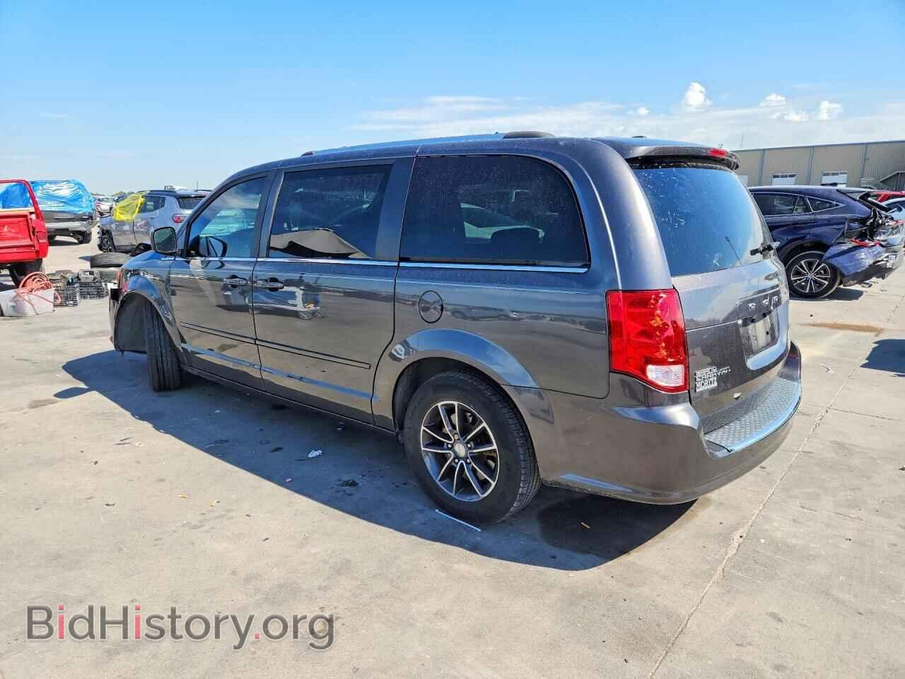 2017 DODGE CARAVAN - VIN: 2C4RDGCG4HR649735 - Photo 2