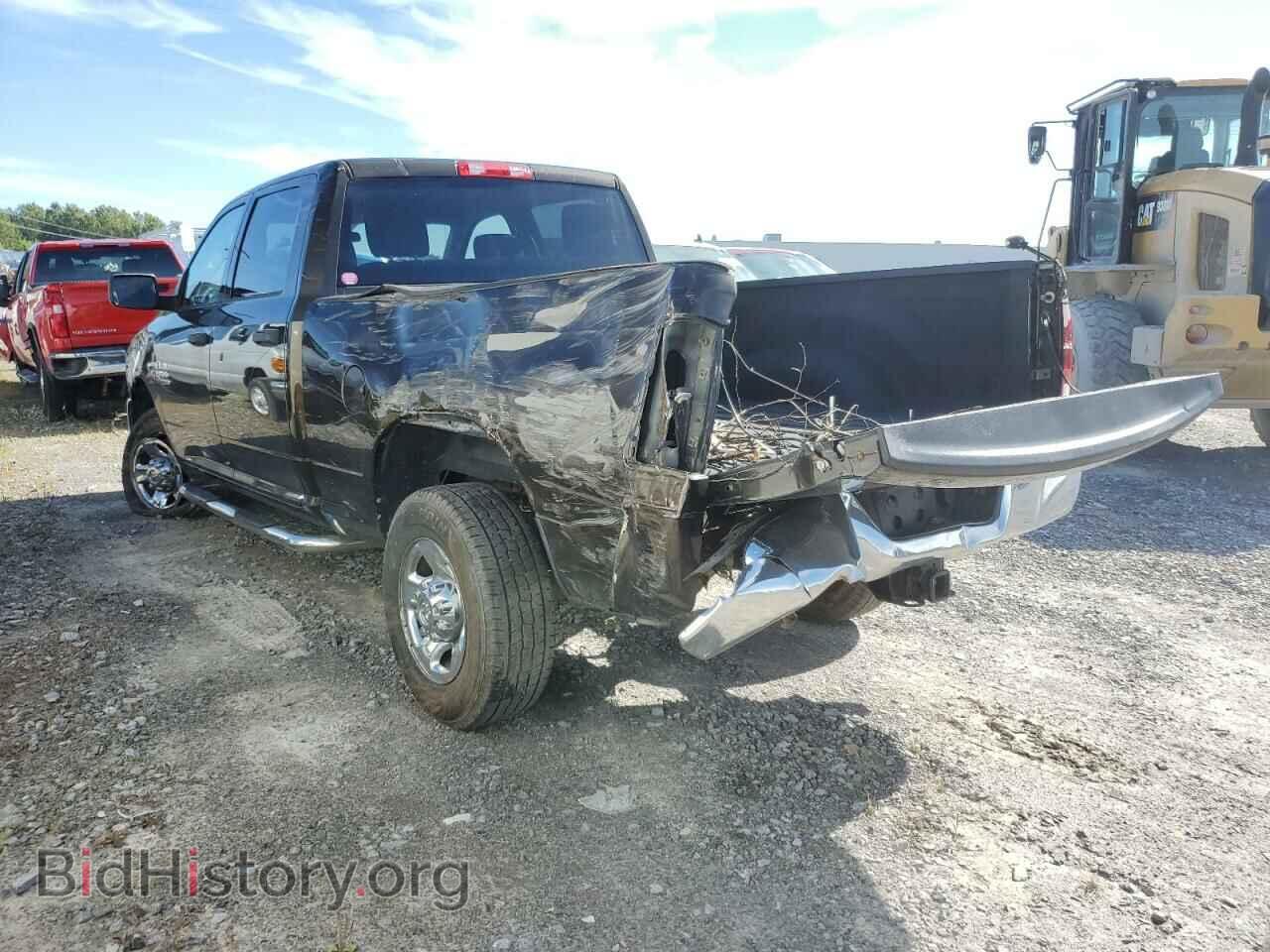 2013 RAM All Models - VIN: 3C6UR5CLXDG549871 - Photo 2