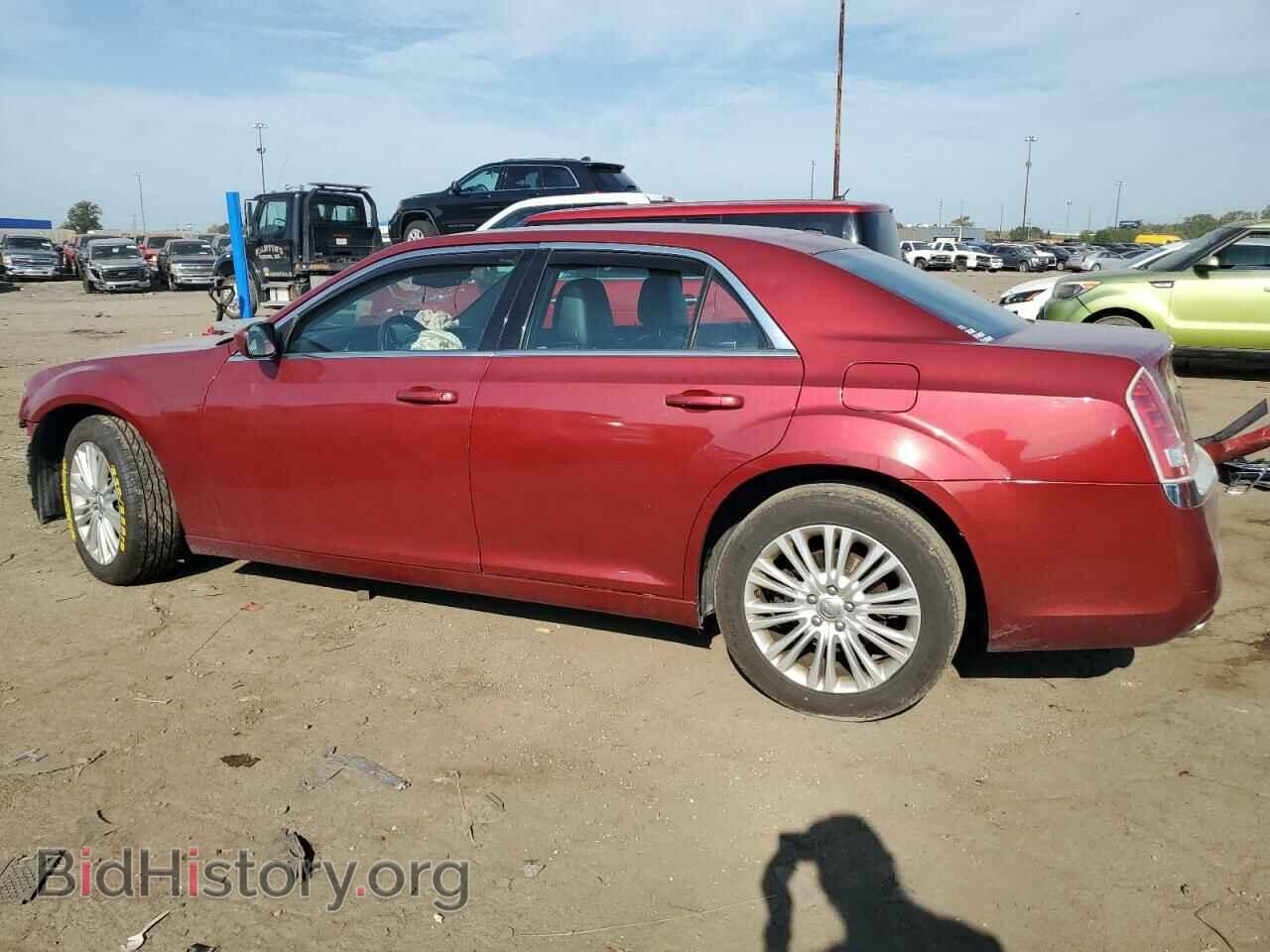2014 CHRYSLER 300 - VIN: 2C3CCARG9EH352883 - Фото 2