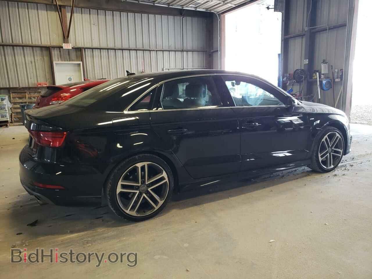 2018 AUDI A3 - VIN: WAUJ8GFF0J1040802 - Фото 3