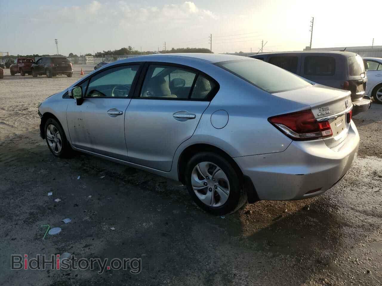 2014 HONDA CIVIC - VIN: 19XFB2F5XEE079887 - Фото 2