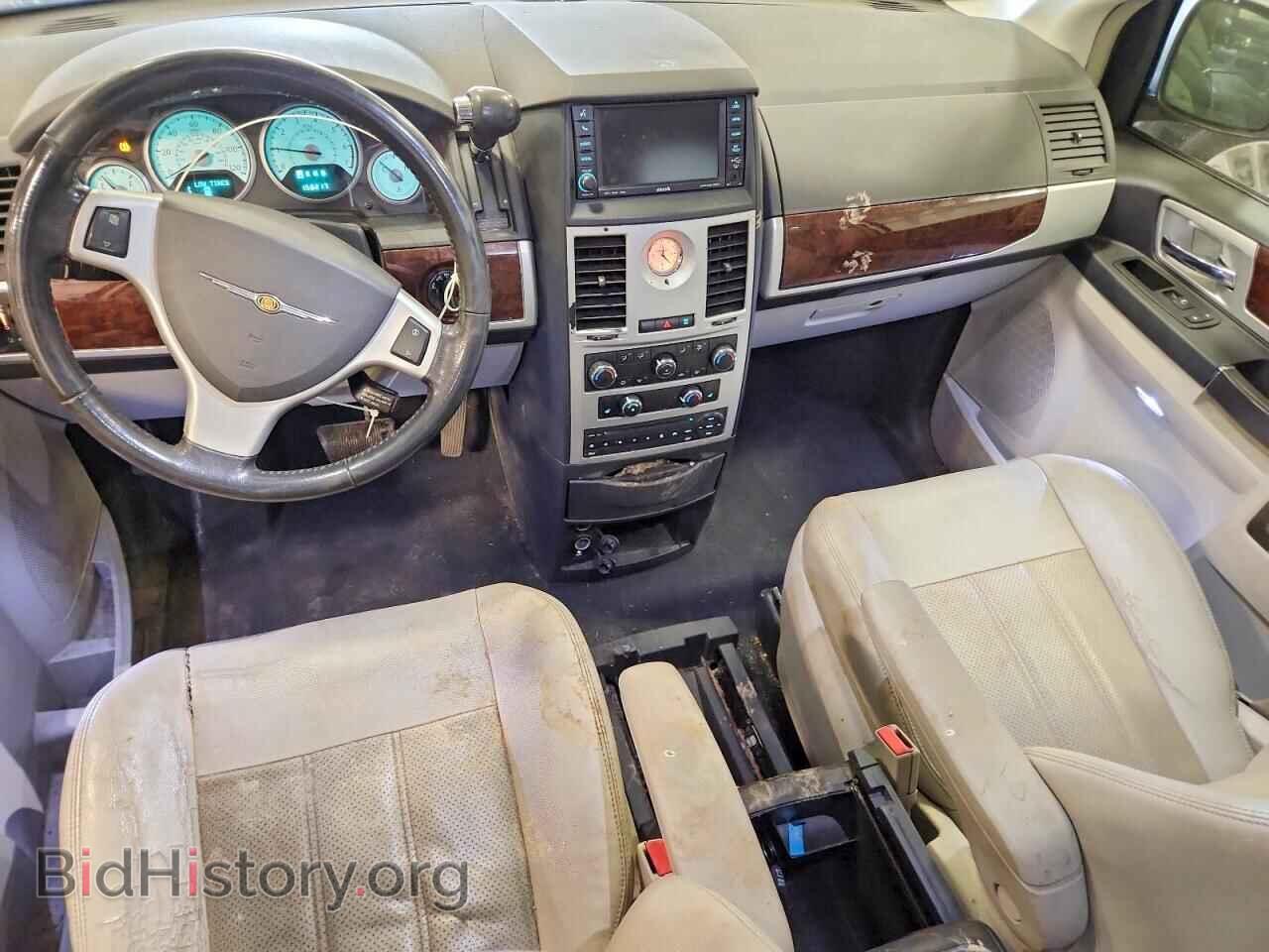 2010 CHRYSLER MINIVAN - VIN: 2A4RR8DX5AR321052 - Photo 8