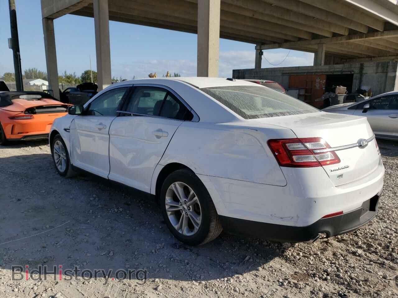 2018 FORD TAURUS - VIN: 1FAHP2E81JG101247 - Photo 2