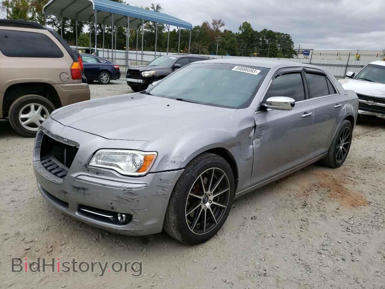 Фотография 2C3CCAKG6EH216592 - CHRYSLER 300 2014