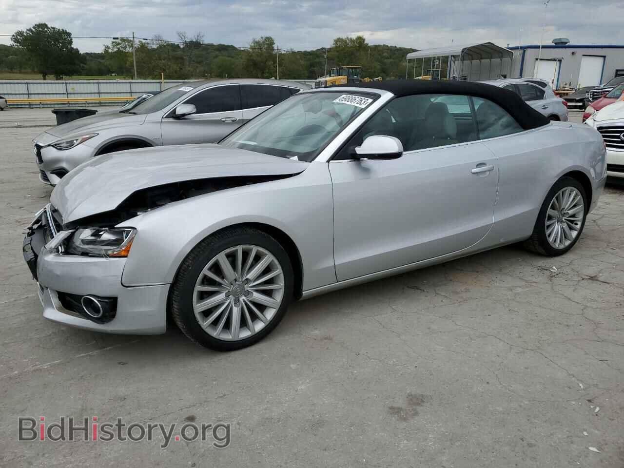 Photo WAULFAFH4BN001623 - AUDI A5 2011