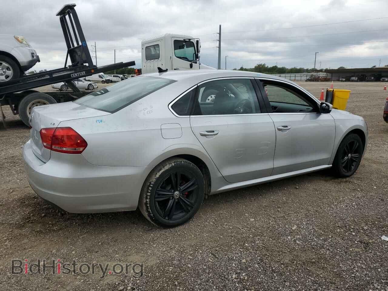 2015 VOLKSWAGEN PASSAT - VIN: 1VWAT7A32FC119976 - Фото 3