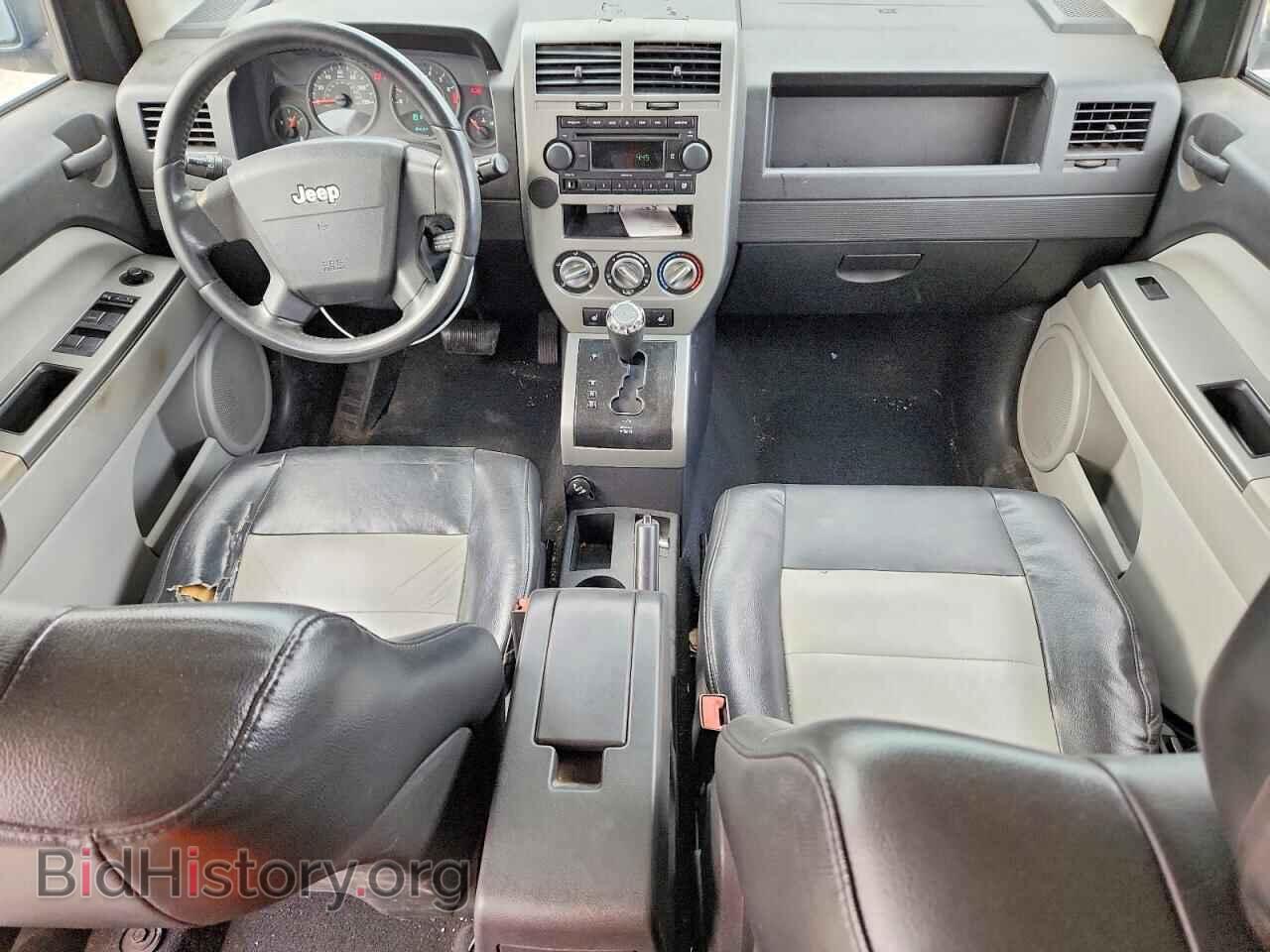 2007 JEEP COMPASS - VIN: 1J8FF57W97D598097 - Фото 8