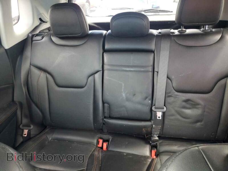 2018 Jeep COMPASS (VIN 3C4NJDCBXJT400482) — photo 10 of 13