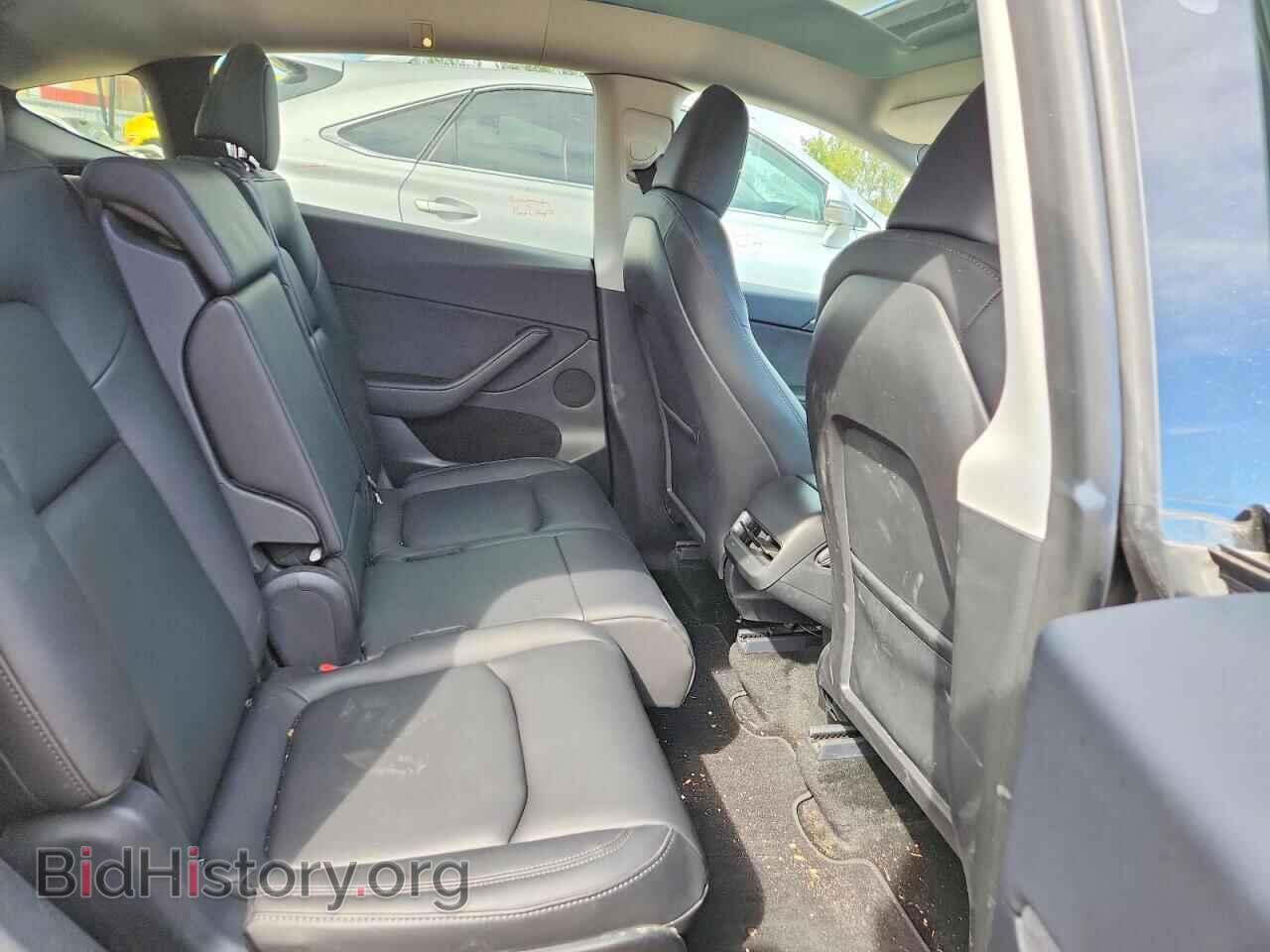2024 TESLA MODEL Y - VIN: 7SAYGAEEXRF005040 - Фото 10