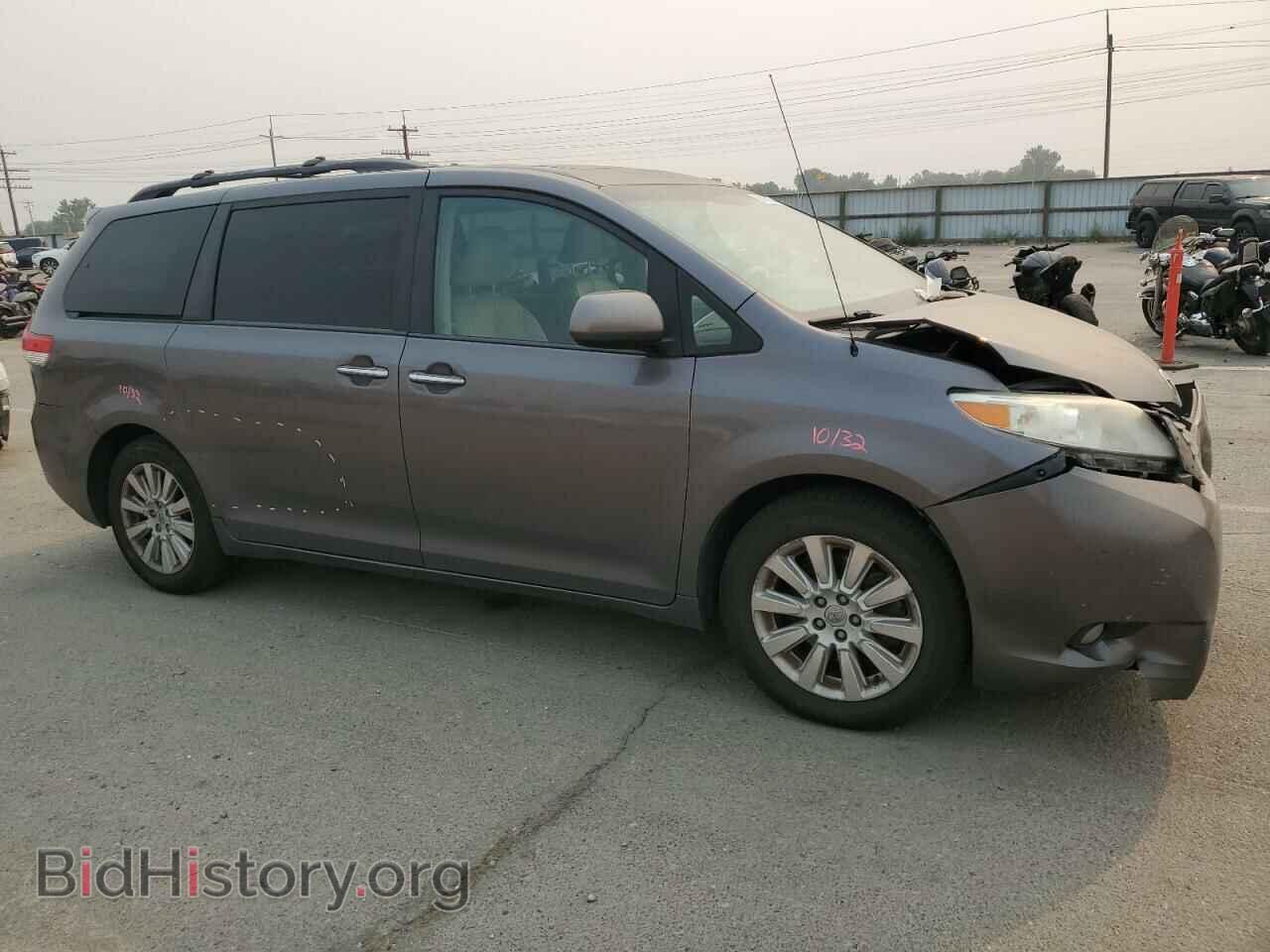 2012 TOYOTA All Models - VIN: 5TDDK3DC8CS048400 - Photo 4