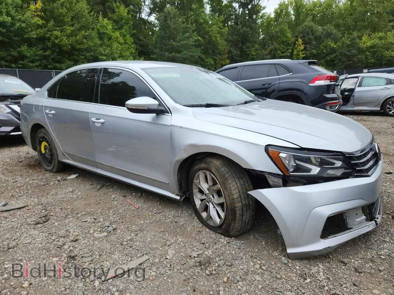 2017 VOLKSWAGEN PASSAT - VIN: 1VWAT7A34HC085641 - Фото 4