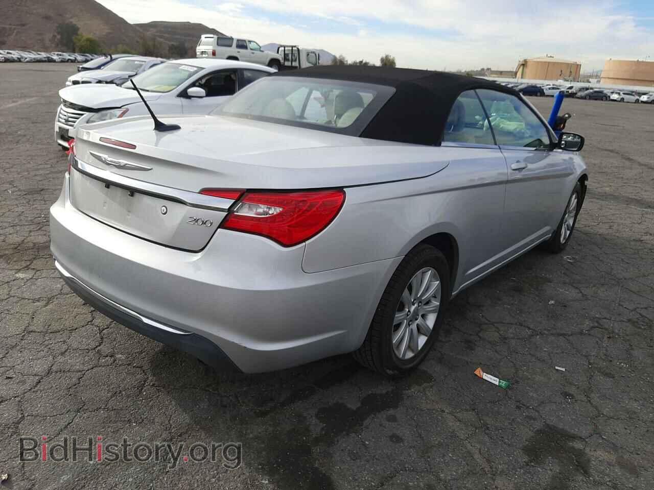 2012 CHRYSLER 200 - VIN: 1C3BCBEB2CN218345 - Фото 4