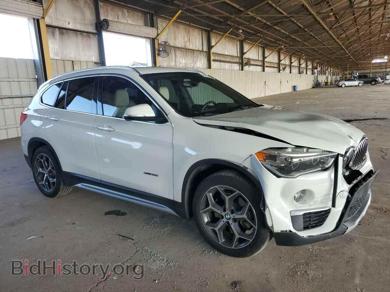2016 BMW X1 - VIN: WBXHT3C33GP889429 - Фото 4