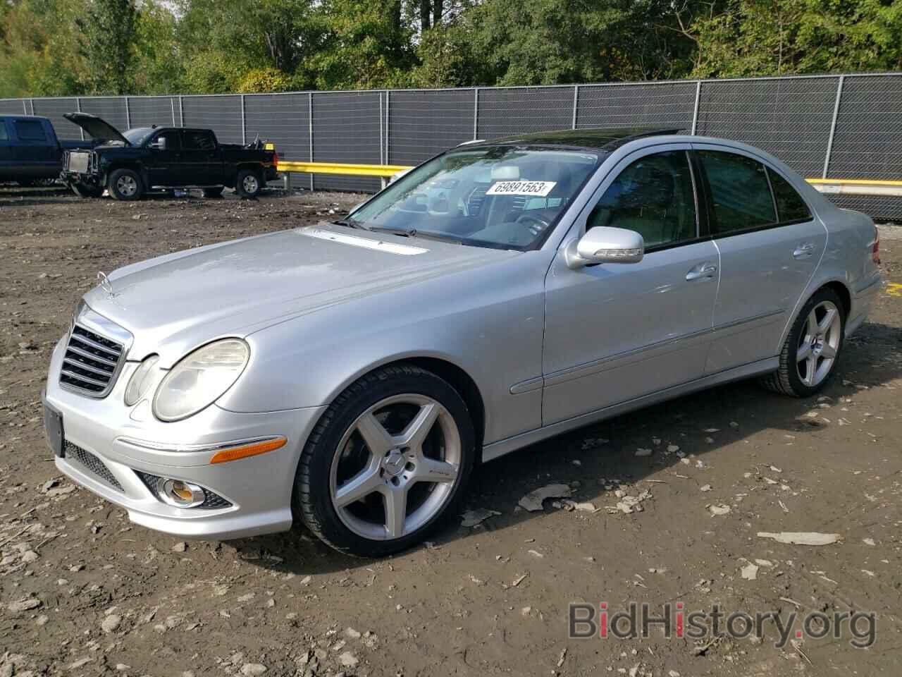 Photo WDBUF87X48B238210 - MERCEDES-BENZ E-CLASS 2008