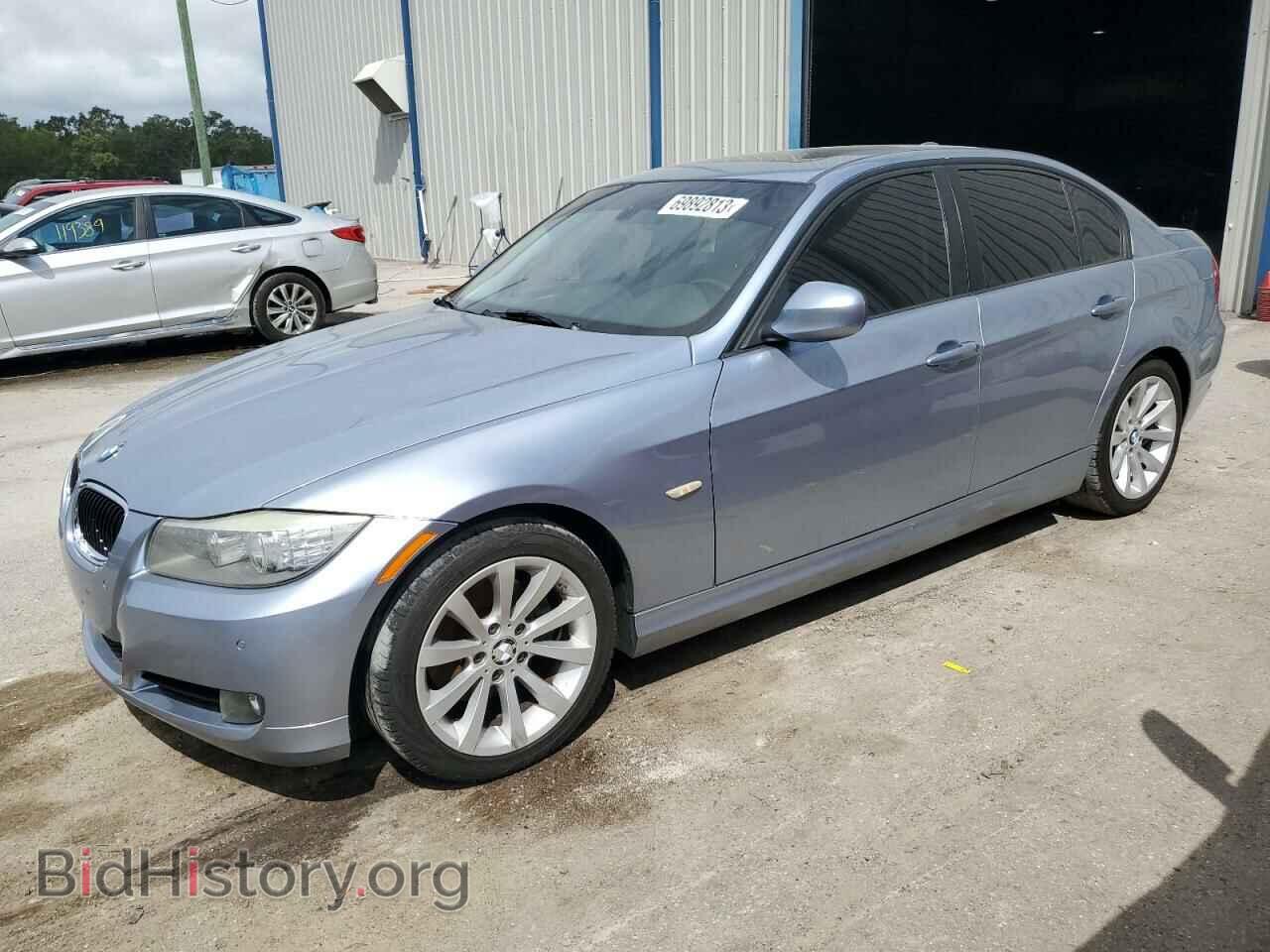 Фотография WBAPH7C59BE681205 - BMW 3 SERIES 2011