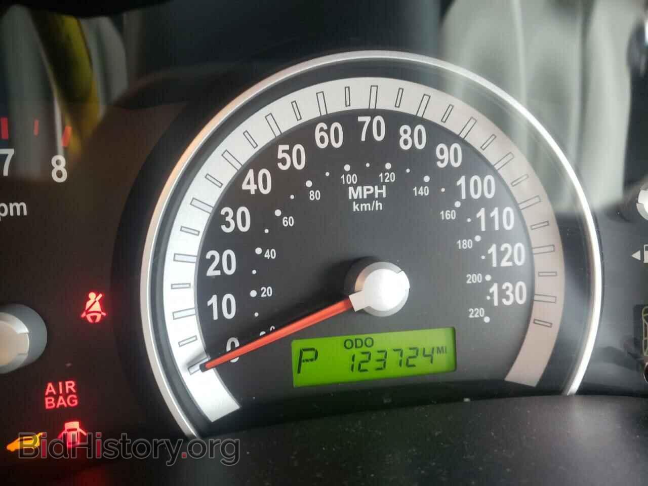 2007 HYUNDAI ENTOURAGE - VIN: KNDMC233876019199 - Фото 8