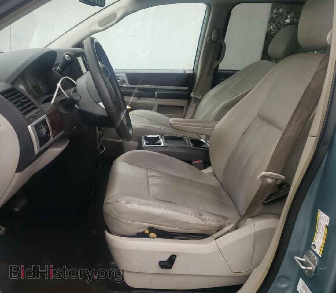 2010 CHRYSLER MINIVAN - VIN: 2A4RR8DX5AR421717 - Фото 7