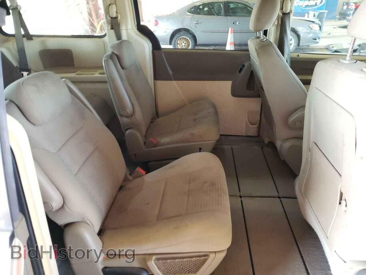 2008 CHRYSLER MINIVAN - VIN: 2A8HR54P78R682401 - Фото 11
