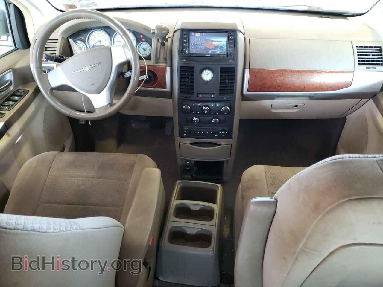 2008 CHRYSLER MINIVAN - VIN: 2A8HR54P78R682401 - Фото 8