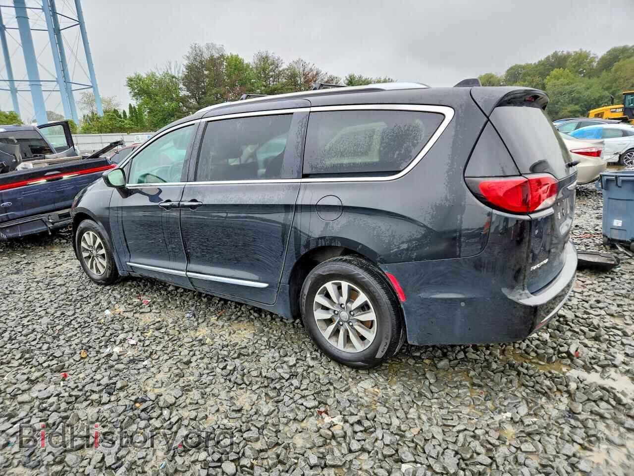 2020 CHRYSLER PACIFICA - VIN: 2C4RC1EG2LR158554 - Photo 2