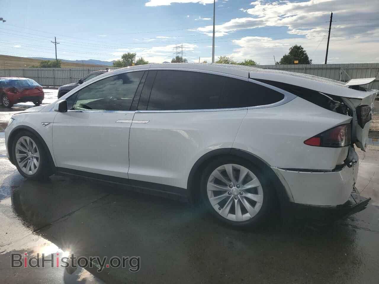2016 TESLA MODEL X - VIN: 5YJXCBE20GF005299 - Photo 2
