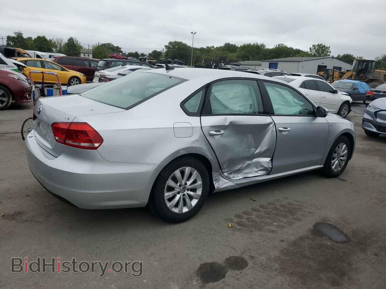 2015 VOLKSWAGEN PASSAT - VIN: 1VWAT7A32FC047368 - Фото 3