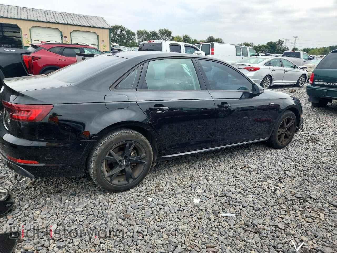 2018 AUDI A4 - VIN: WAUKMAF49JA121941 - Photo 3