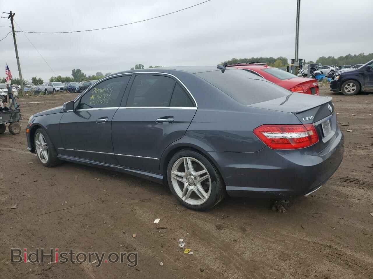2013 MERCEDES-BENZ E-CLASS - VIN: WDDHF8JB3DA670387 - Фото 2