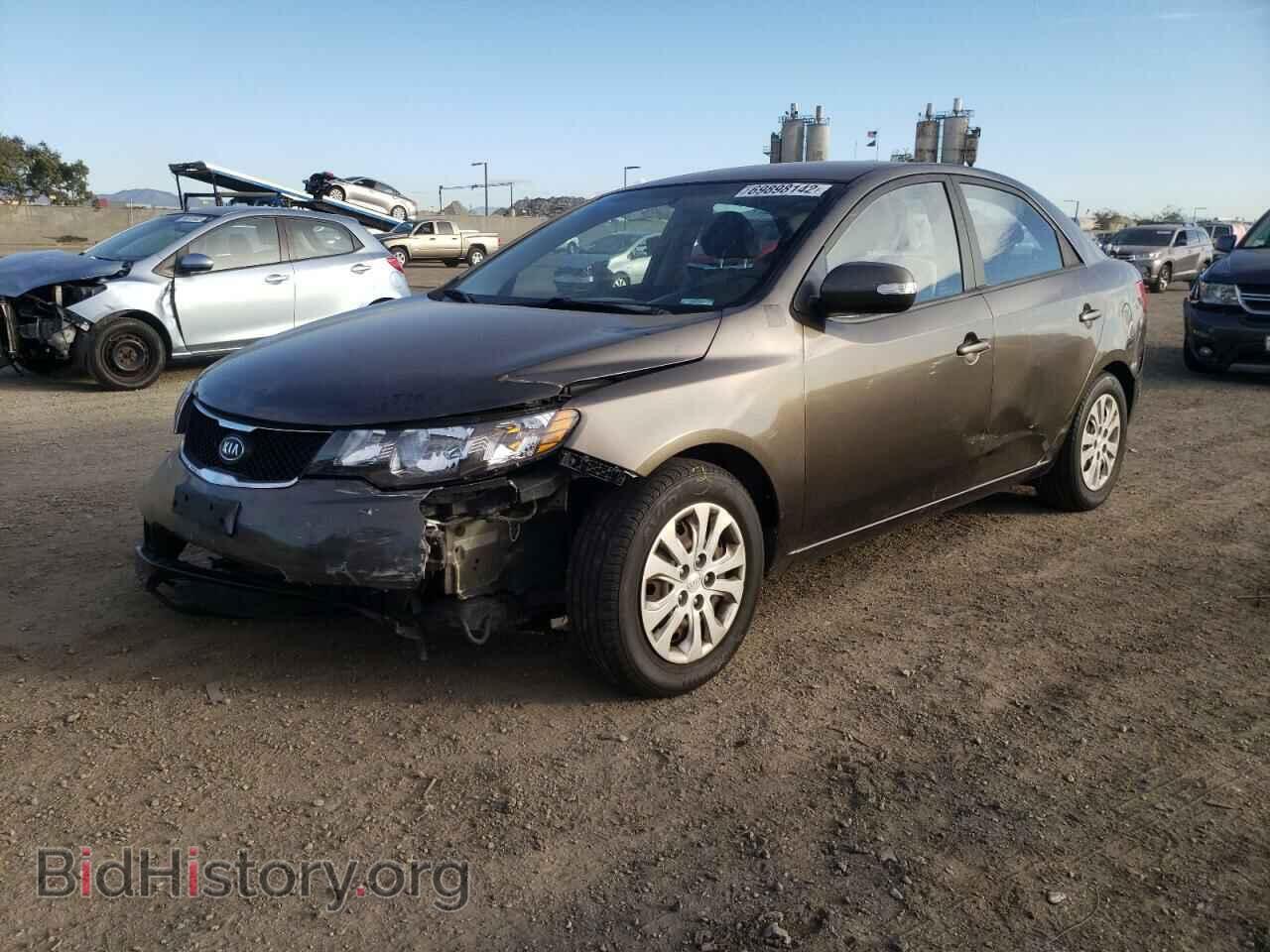 Фотография KNAFU4A24A5132203 - KIA FORTE 2010