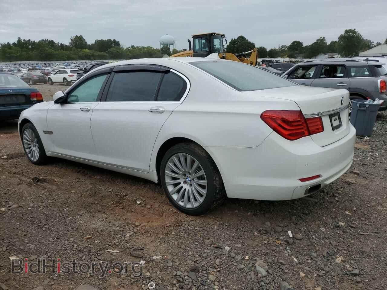 2012 BMW 7 SERIES - VIN: WBAKC8C54CC434833 - Фото 2