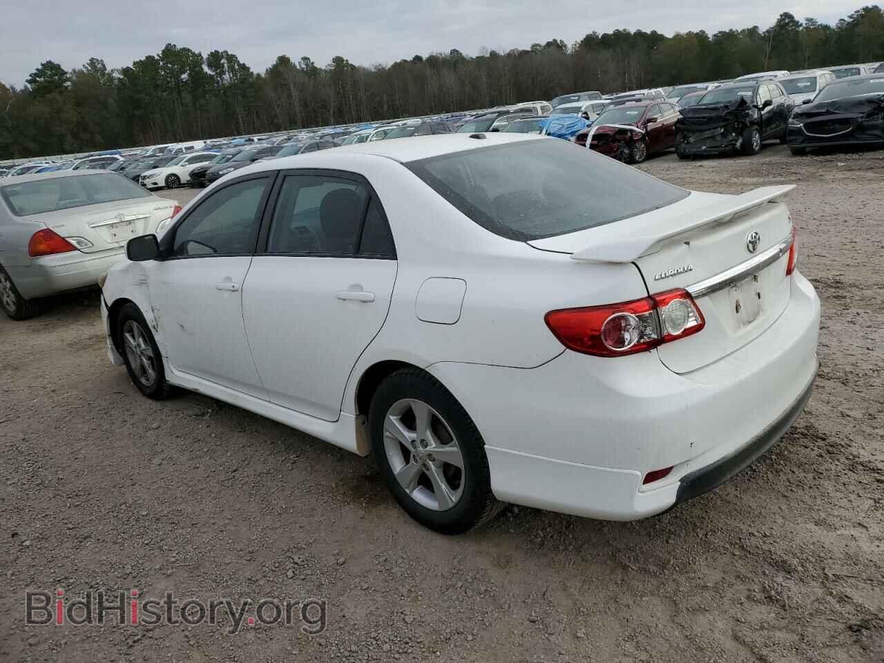 2011 TOYOTA COROLLA - VIN: 2T1BU4EE9BC585212 - Фото 2