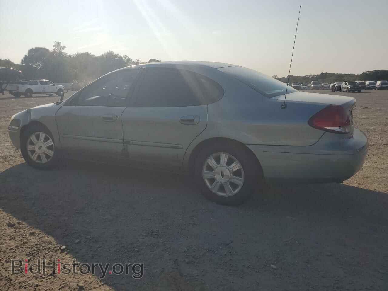 2005 FORD TAURUS - VIN: 1FAFP56245A234869 - Фото 2