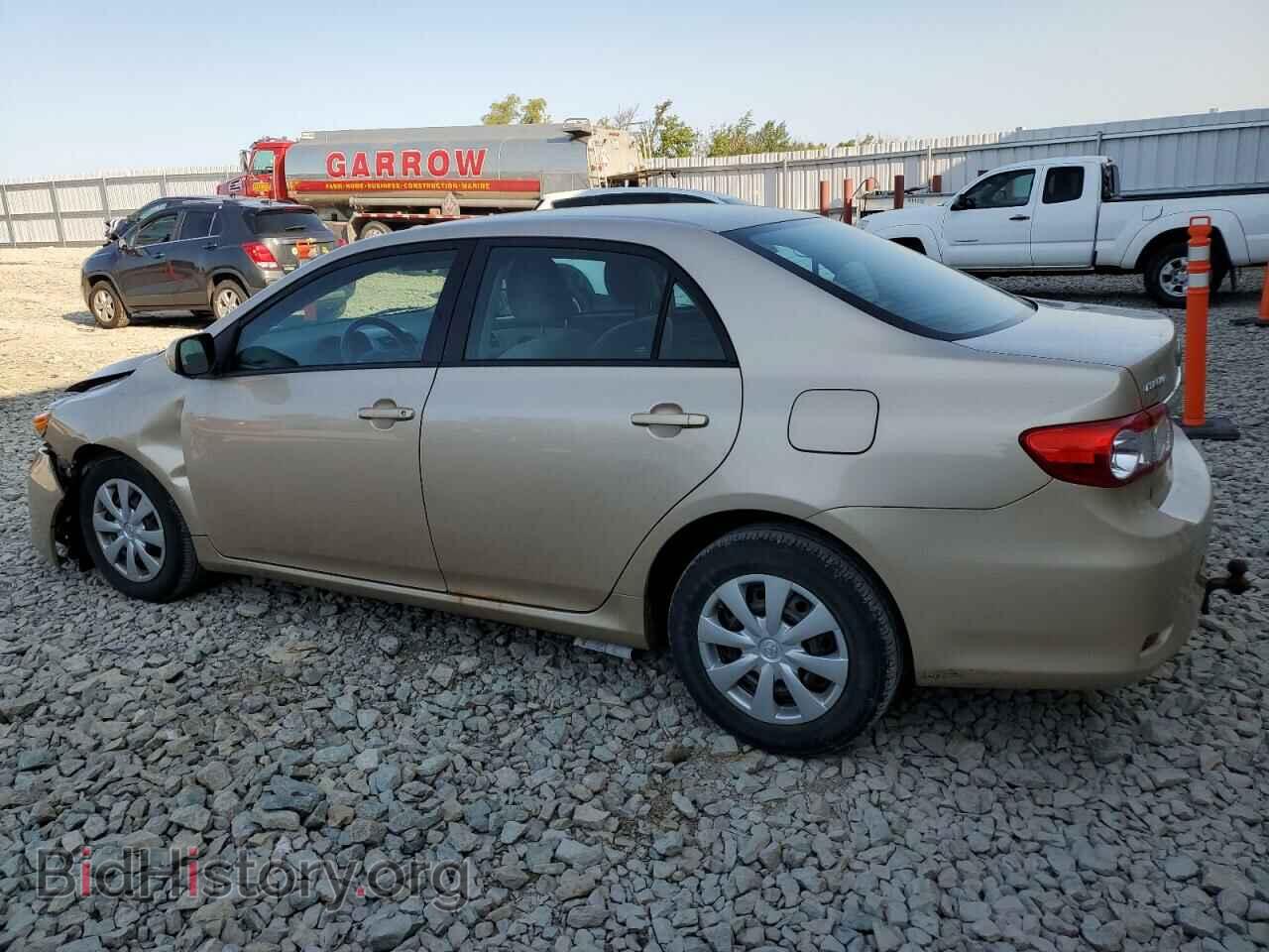 2011 TOYOTA COROLLA - VIN: 2T1BU4EEXBC614930 - Photo 2