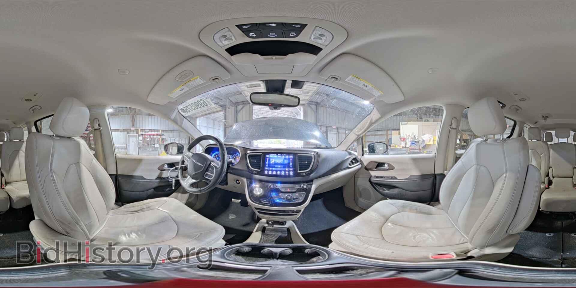 2017 CHRYSLER PACIFICA - VIN: 2C4RC1BG4HR510559 - Photo 15